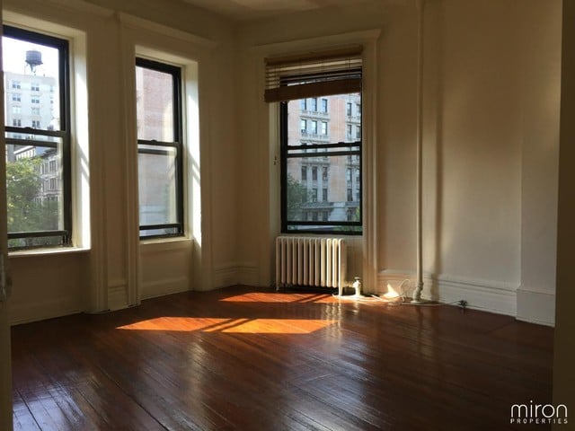 NY9