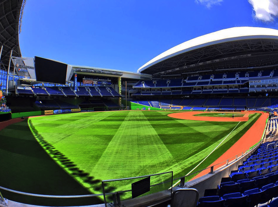 retractable roof