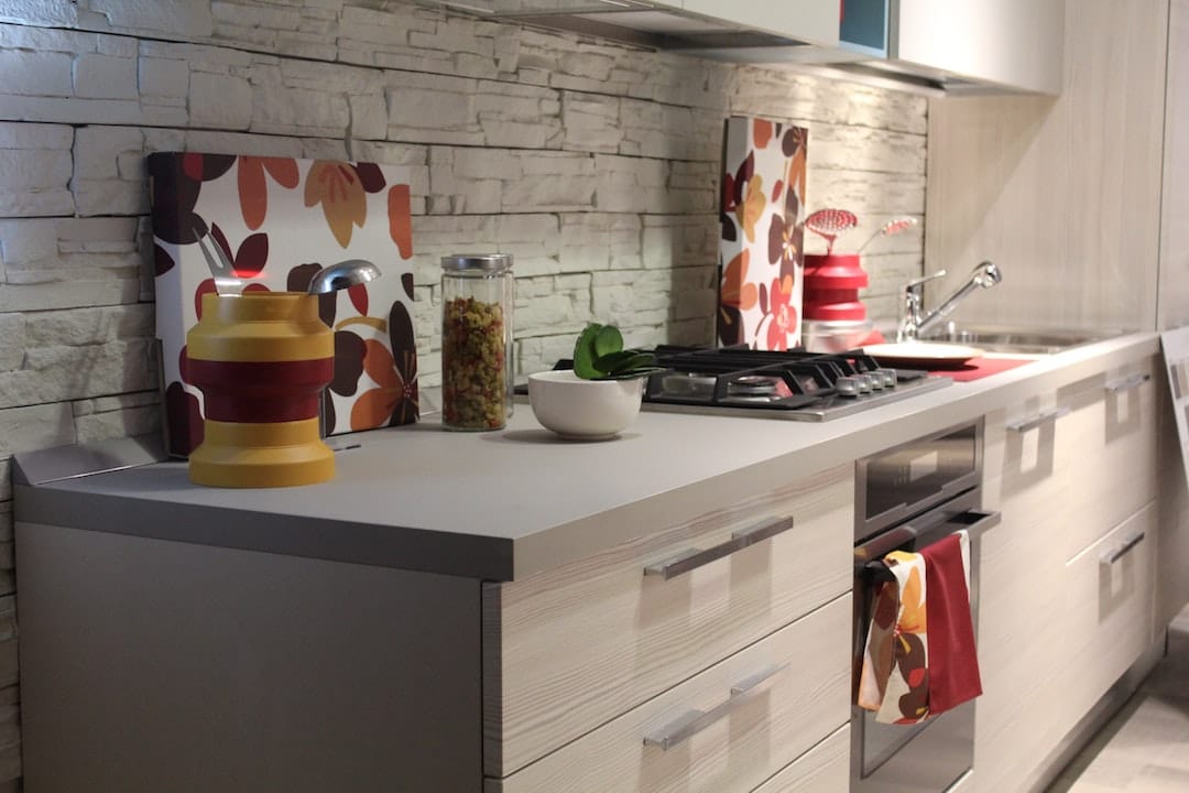 kitchen cabinet