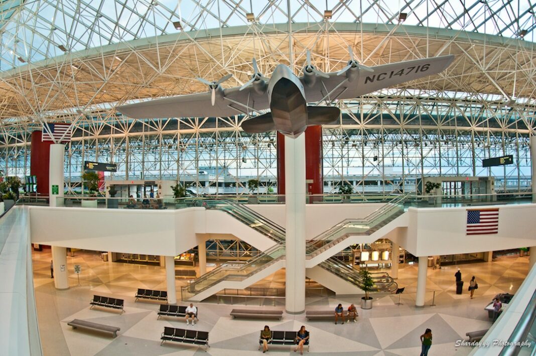 Inside of BWI airport terminal