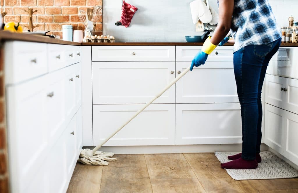 Cleaning rawpixel-777268-unsplash
