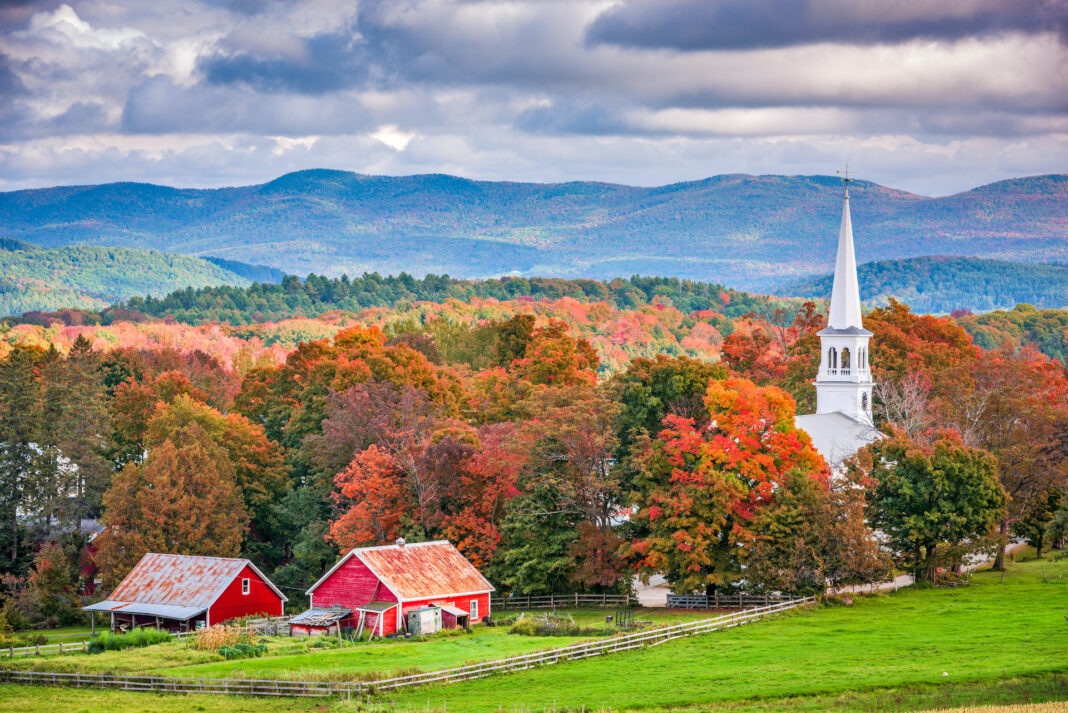 Vermont scenery with fall foliage 